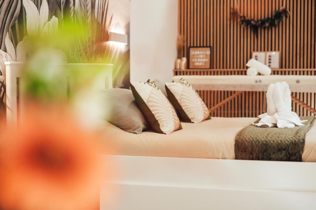 La Suite 176 - Piscine Privee, Spa, Hammam A Реймс Экстерьер фото
